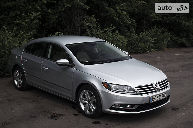 Седан Volkswagen CC / Passat CC 2013 в Дрогобичі
