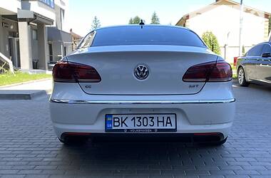 Седан Volkswagen CC / Passat CC 2012 в 