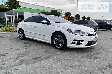 Седан Volkswagen CC / Passat CC 2014 в Киеве