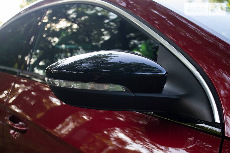 Седан Volkswagen CC / Passat CC 2014 в Нововолинську фото 31 Седан Volkswagen CC / Passat CC 2014 в Нововолинську