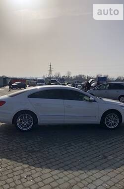 Седан Volkswagen CC / Passat CC 2011 в 