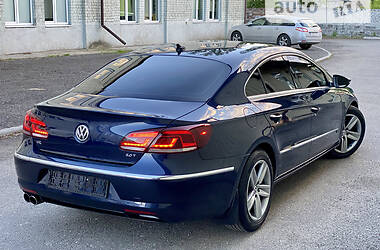 Седан Volkswagen CC / Passat CC 2013 в 