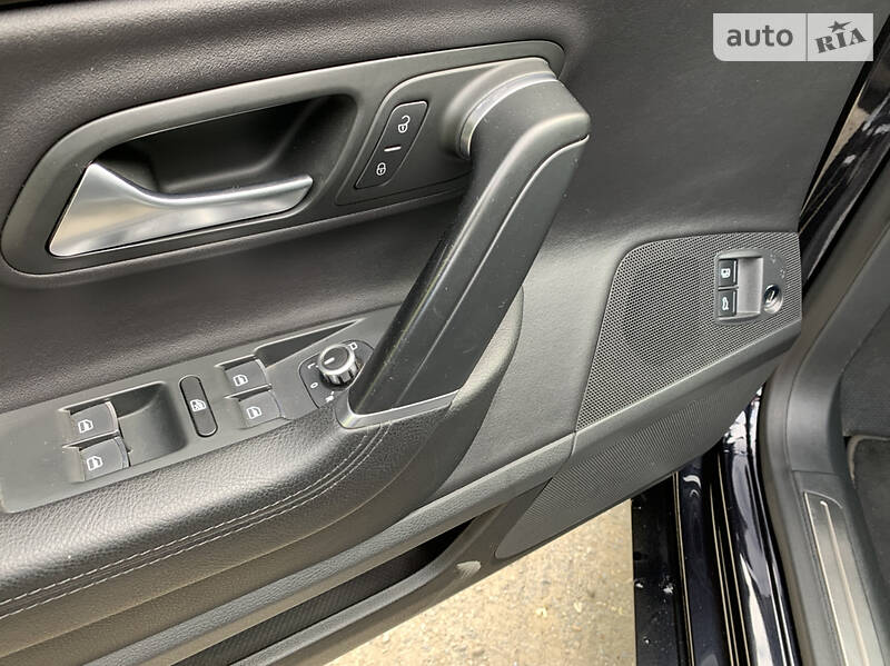Седан Volkswagen CC / Passat CC 2013 в Ивано-Франковске
