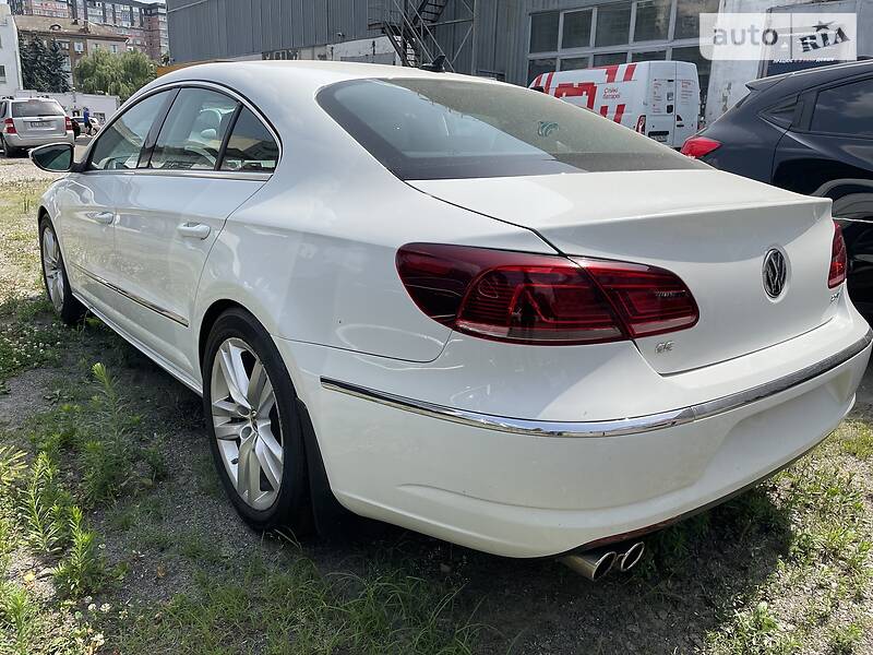 Седан Volkswagen CC / Passat CC 2015 в Киеве