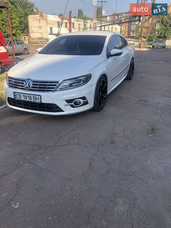 Седан Volkswagen CC / Passat CC 2012 в Ніжині