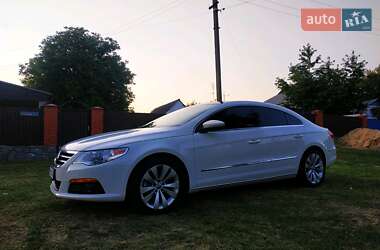 Купе Volkswagen CC / Passat CC 2009 в 