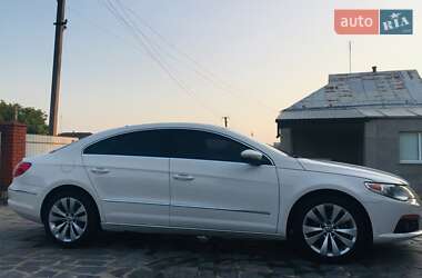 Купе Volkswagen CC / Passat CC 2009 в 