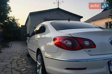 Купе Volkswagen CC / Passat CC 2009 в 
