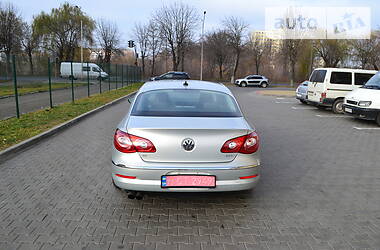 Седан Volkswagen CC / Passat CC 2011 в Луцке