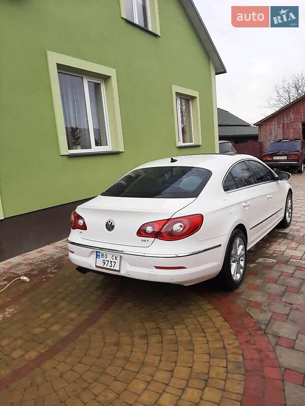 Купе Volkswagen CC / Passat CC 2009 в Тернополе
