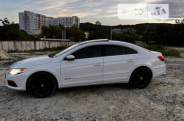 Купе Volkswagen CC / Passat CC 2009 в Львове