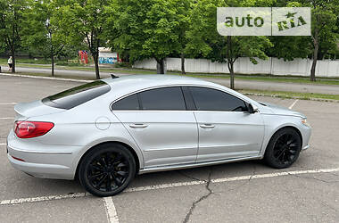 Седан Volkswagen CC / Passat CC 2011 в Кривом Роге