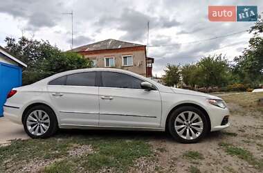 Купе Volkswagen CC / Passat CC 2009 в 