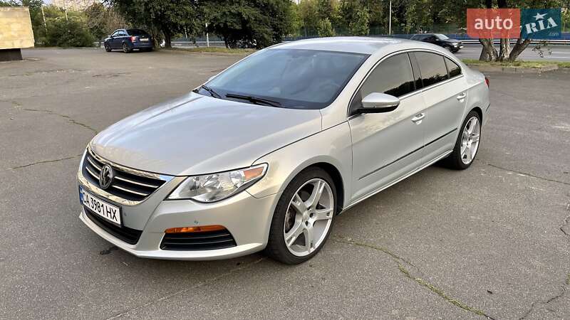 Volkswagen CC / Passat CC 2011