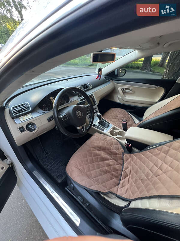 Седан Volkswagen CC / Passat CC 2012 в Сумах