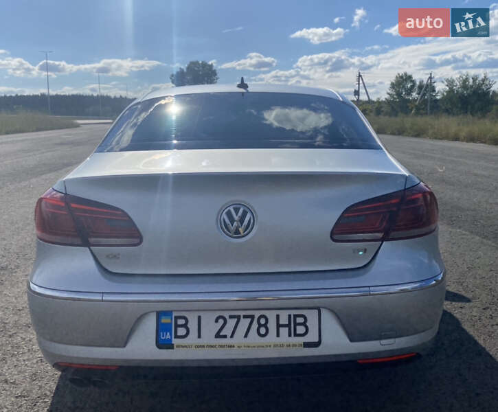 Седан Volkswagen CC / Passat CC 2015 в Полтаві