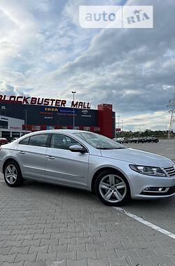 Седан Volkswagen CC / Passat CC 2012 в Києві