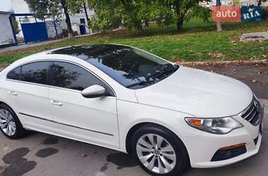 Купе Volkswagen CC / Passat CC 2009 в 