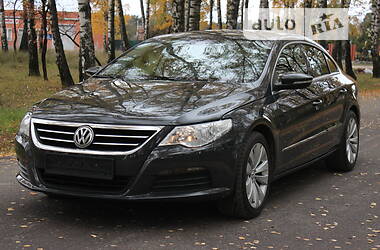 Седан Volkswagen CC / Passat CC 2011 в Ахтырке