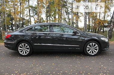 Седан Volkswagen CC / Passat CC 2011 в Охтирці