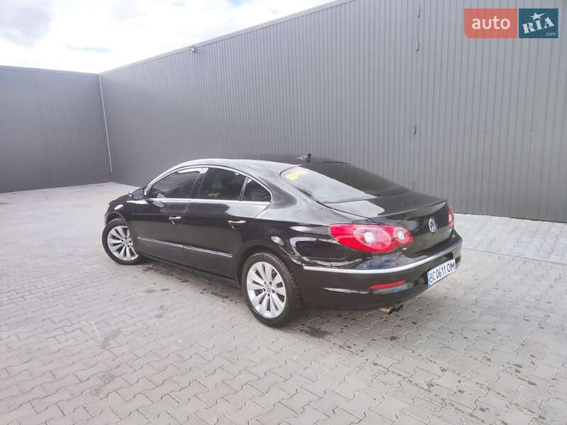 Седан Volkswagen CC / Passat CC 2009 в Львові