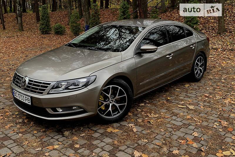 Седан Volkswagen CC / Passat CC 2012 в Тернополе