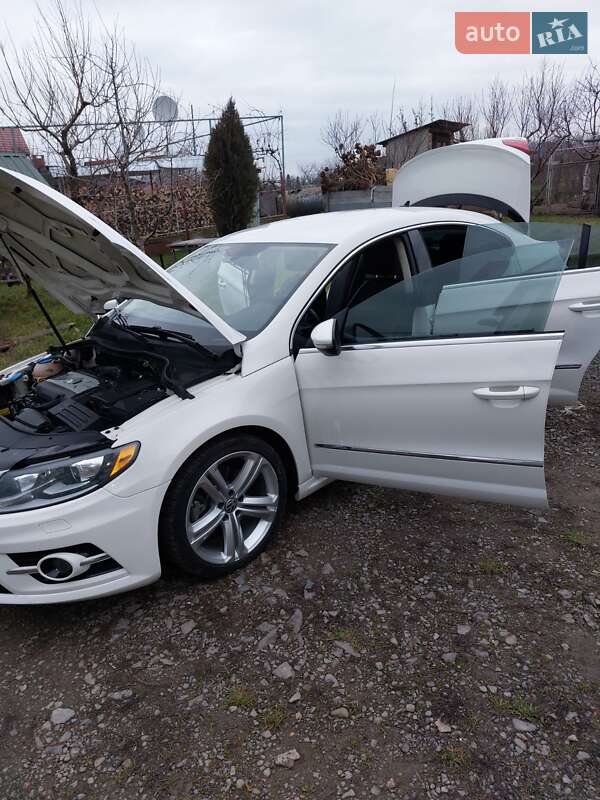 Купе Volkswagen CC / Passat CC 2013 в Ужгороді