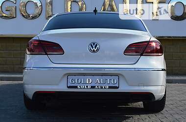 Седан Volkswagen CC / Passat CC 2013 в 