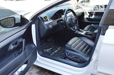 Седан Volkswagen CC / Passat CC 2013 в 
