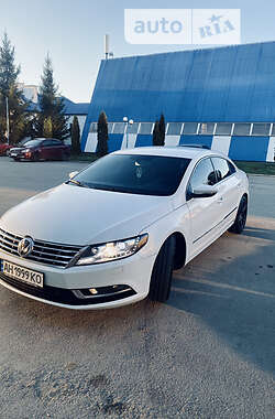 Седан Volkswagen CC / Passat CC 2013 в Черновцах