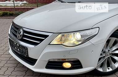 Купе Volkswagen CC / Passat CC 2010 в 