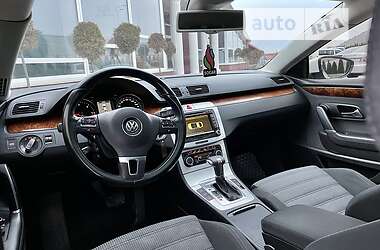Купе Volkswagen CC / Passat CC 2010 в 