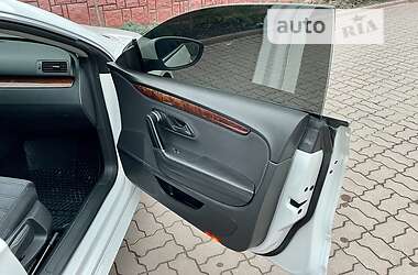 Купе Volkswagen CC / Passat CC 2010 в 