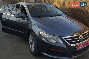 Купе Volkswagen CC / Passat CC 2011 в 