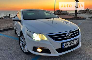 Купе Volkswagen CC / Passat CC 2011 в Днепре