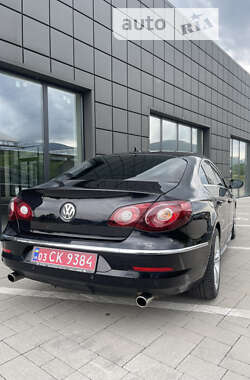 Купе Volkswagen CC / Passat CC 2010 в Тячеві