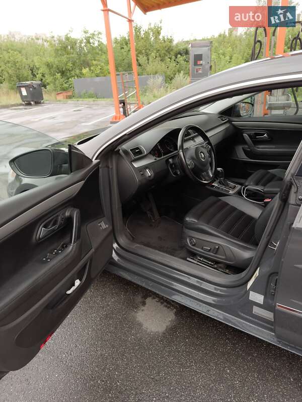 Купе Volkswagen CC / Passat CC 2011 в Харькове фото 5 Купе Volkswagen CC / Passat CC 2011 в Харькове