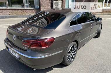 Купе Volkswagen CC / Passat CC 2012 в Киеве