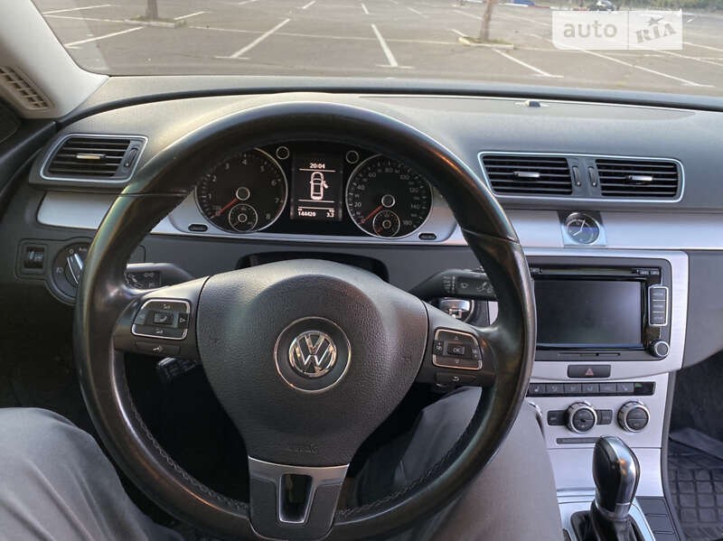 Купе Volkswagen CC / Passat CC 2012 в Николаеве