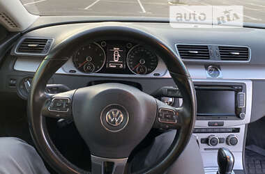 Купе Volkswagen CC / Passat CC 2012 в Николаеве