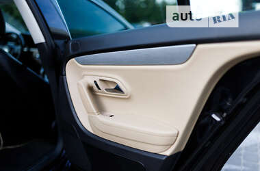 Купе Volkswagen CC / Passat CC 2012 в 