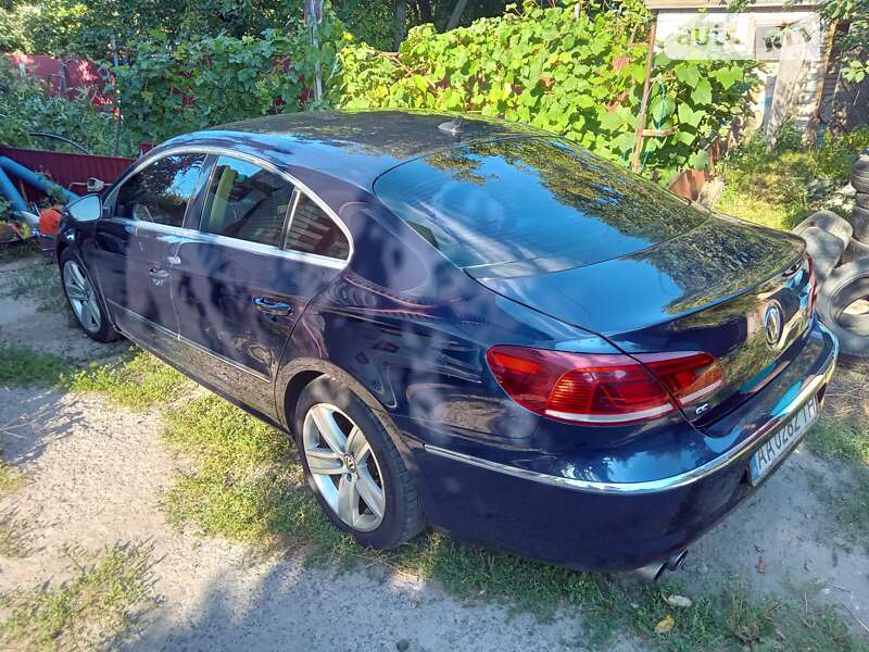 Купе Volkswagen CC / Passat CC 2014 в Киеве