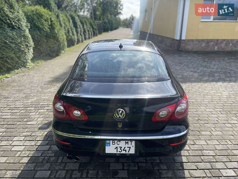 Купе Volkswagen CC / Passat CC 2009 в Самборе