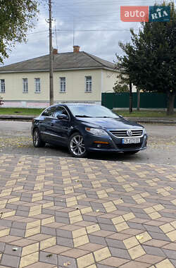 Купе Volkswagen CC / Passat CC 2010 в Чернигове