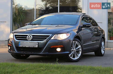 Купе Volkswagen CC / Passat CC 2010 в 