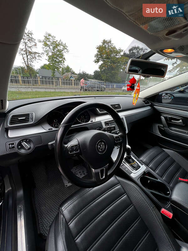 Купе Volkswagen CC / Passat CC 2013 в Вінниці