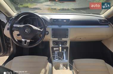 Купе Volkswagen CC / Passat CC 2011 в Дніпрі