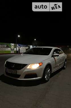 Купе Volkswagen CC / Passat CC 2010 в 