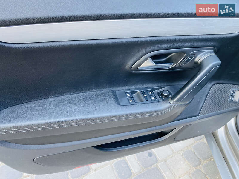 Купе Volkswagen CC / Passat CC 2012 в Харькове