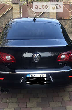 Купе Volkswagen CC / Passat CC 2011 в Львові